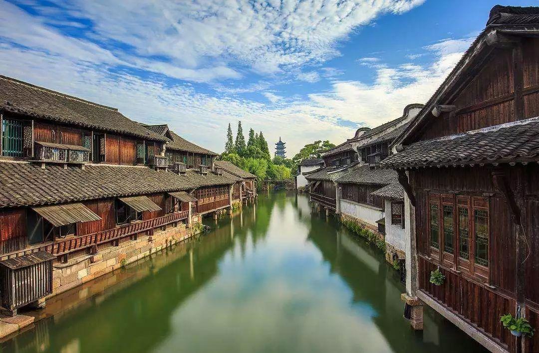 汽车弯道漂移